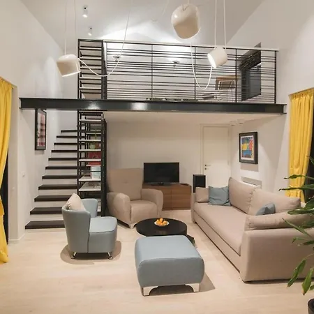 Mit Privatpool Fuer 6 Personen Ca 300 Qm In Pula, Istrien Istrische Riviera Holiday home Pula